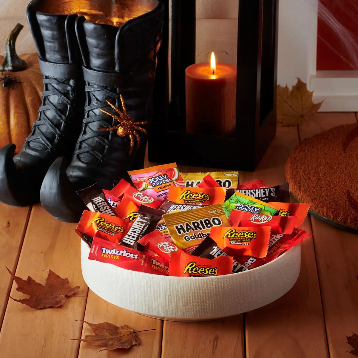 Hershey Miniatures Assorted Flavored, Halloween Candy Bag, 20.93 oz (65 Pieces)
