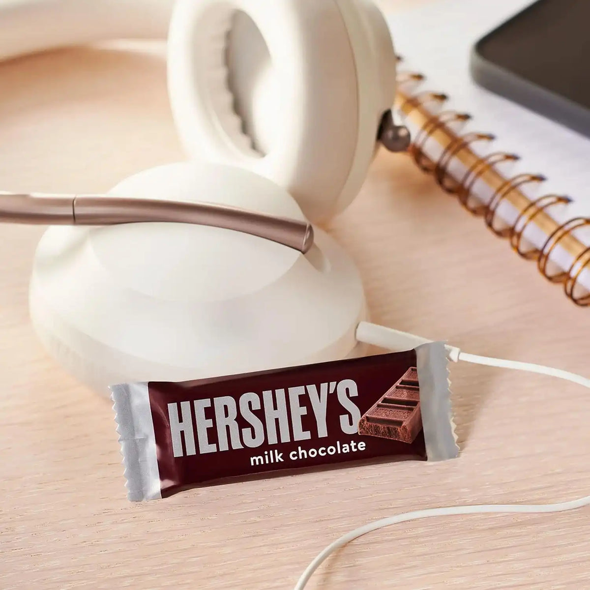 HERSHEY'S Chocolate Candy Bar, Snack Size, 0.45 Ounce, 8 Count