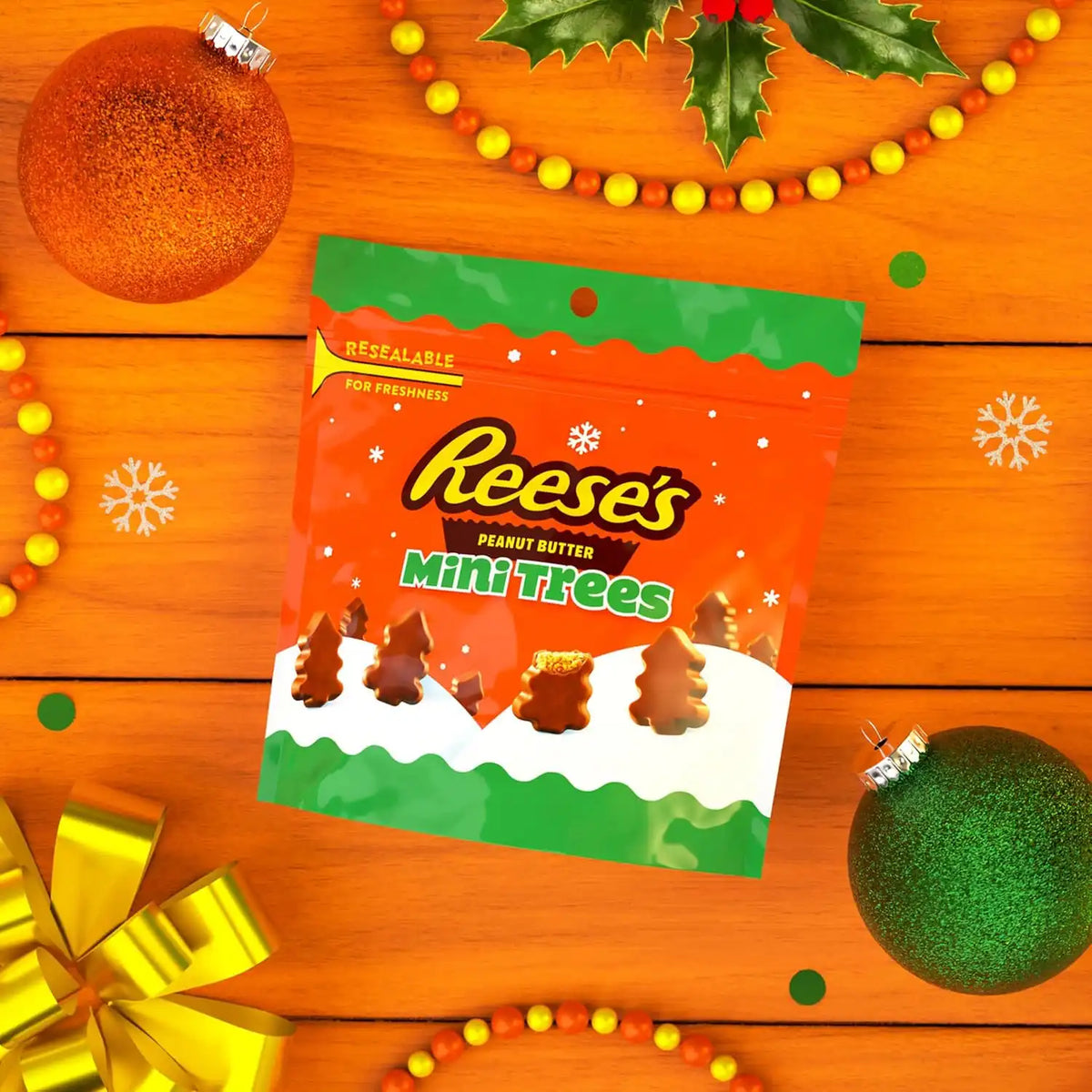 REESE'S Mini Peanut Butter Christmas Trees, Unwrapped, 7 oz (Pack of 2)