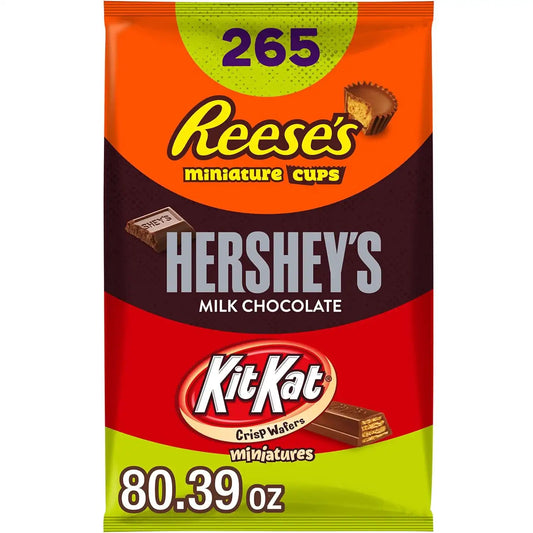 Hershey's Assorted Chocolate Halloween Candy Bulk Variety Pack, 80.39 oz