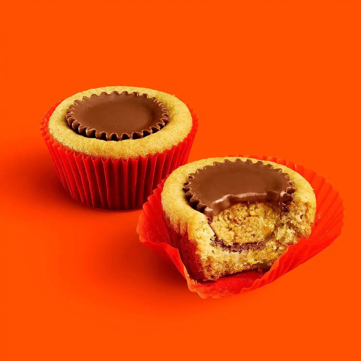 REESE'S Miniatures Milk Chocolate Peanut Butter Cups, 30 oz