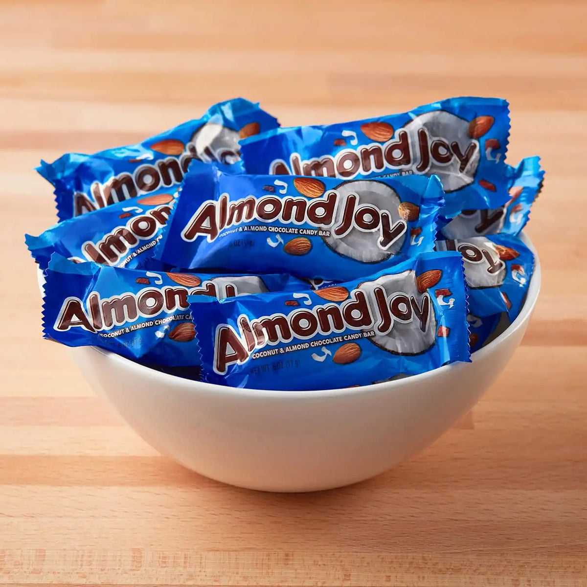 ALMOND JOY Coconut and Almond Chocolate Snack Size, Candy Jumbo Bag, 20.1 oz (Pack of 2)